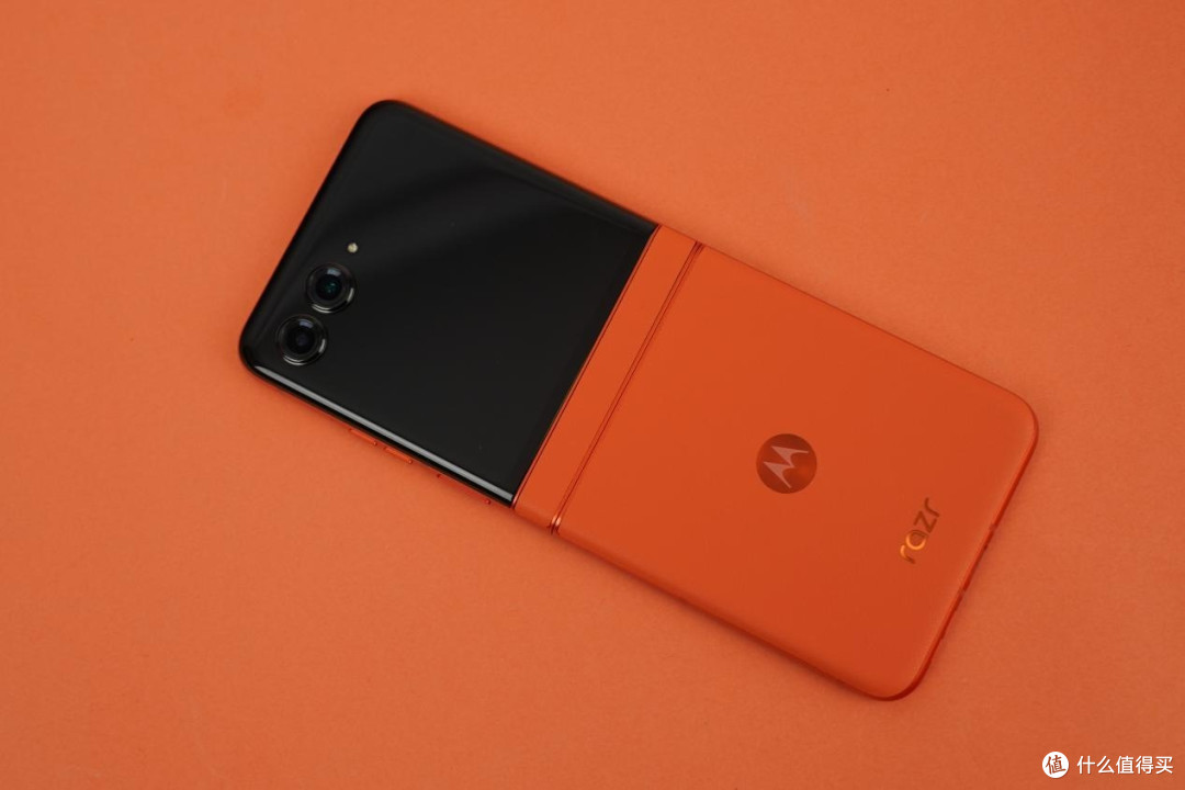 联想moto razr 50评测:竖屏小折叠能否再创品牌辉煌?