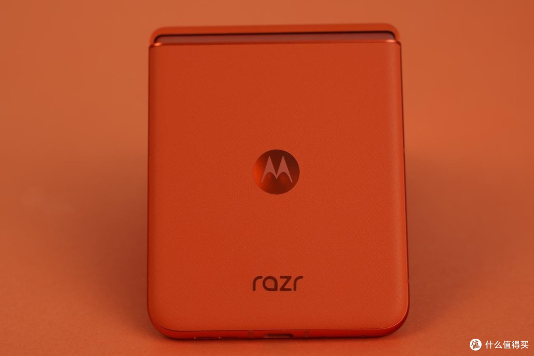 联想moto razr 50评测:竖屏小折叠能否再创品牌辉煌?