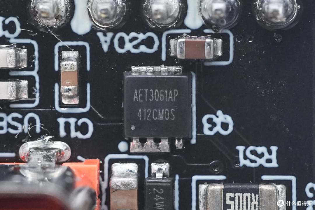 拆解报告:MI小米67W 2C1A氮化镓快充插线板CXB6-3QM