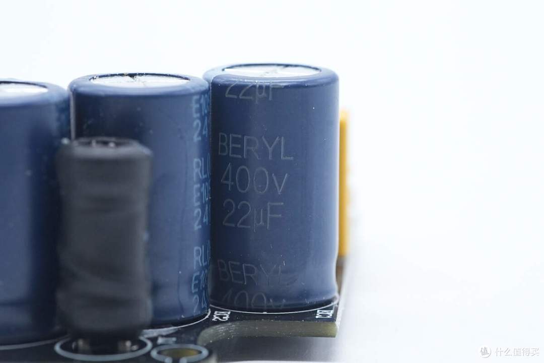 拆解报告:MI小米67W 2C1A氮化镓快充插线板CXB6-3QM