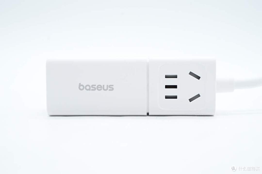 拆解报告:Baseus倍思67W 3C1A快充旅行插座BPS67M-1C
