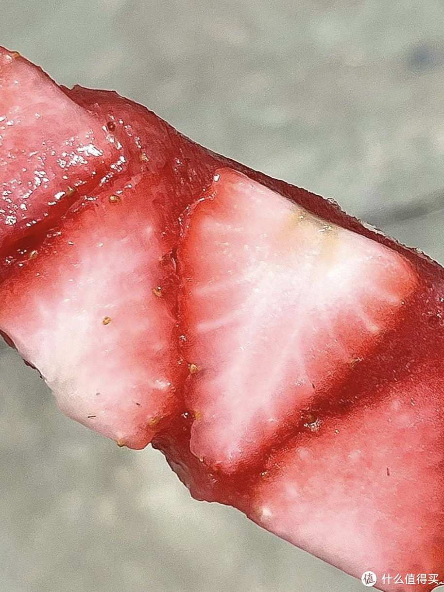 草莓冰淇淋的魅力——一次甜蜜的味蕾之旅