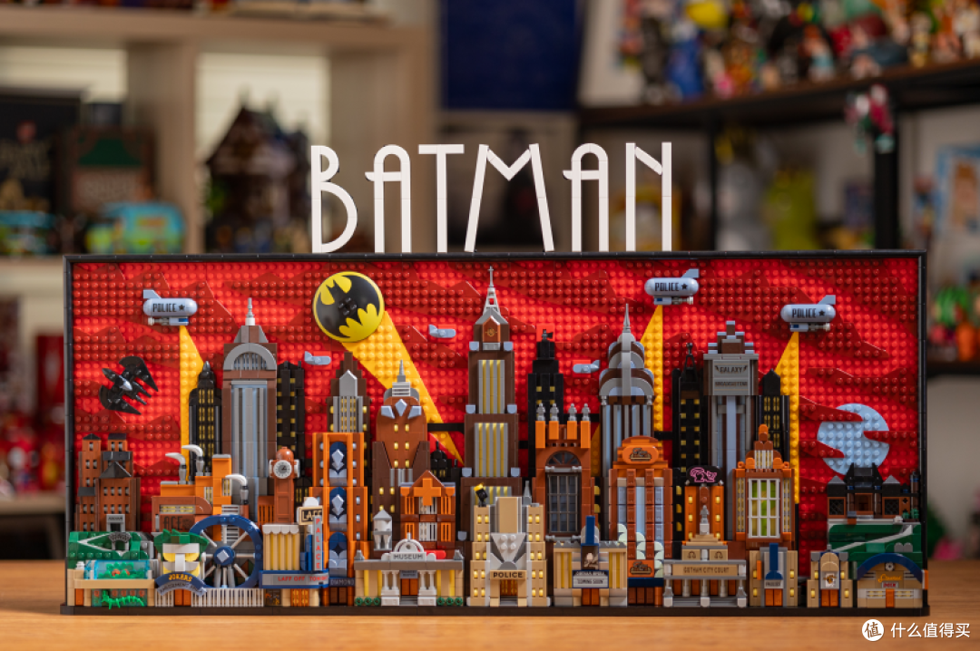 献给黑暗骑士迷的华美情书——LEGO 76271蝙蝠侠：动画版哥谭市套装