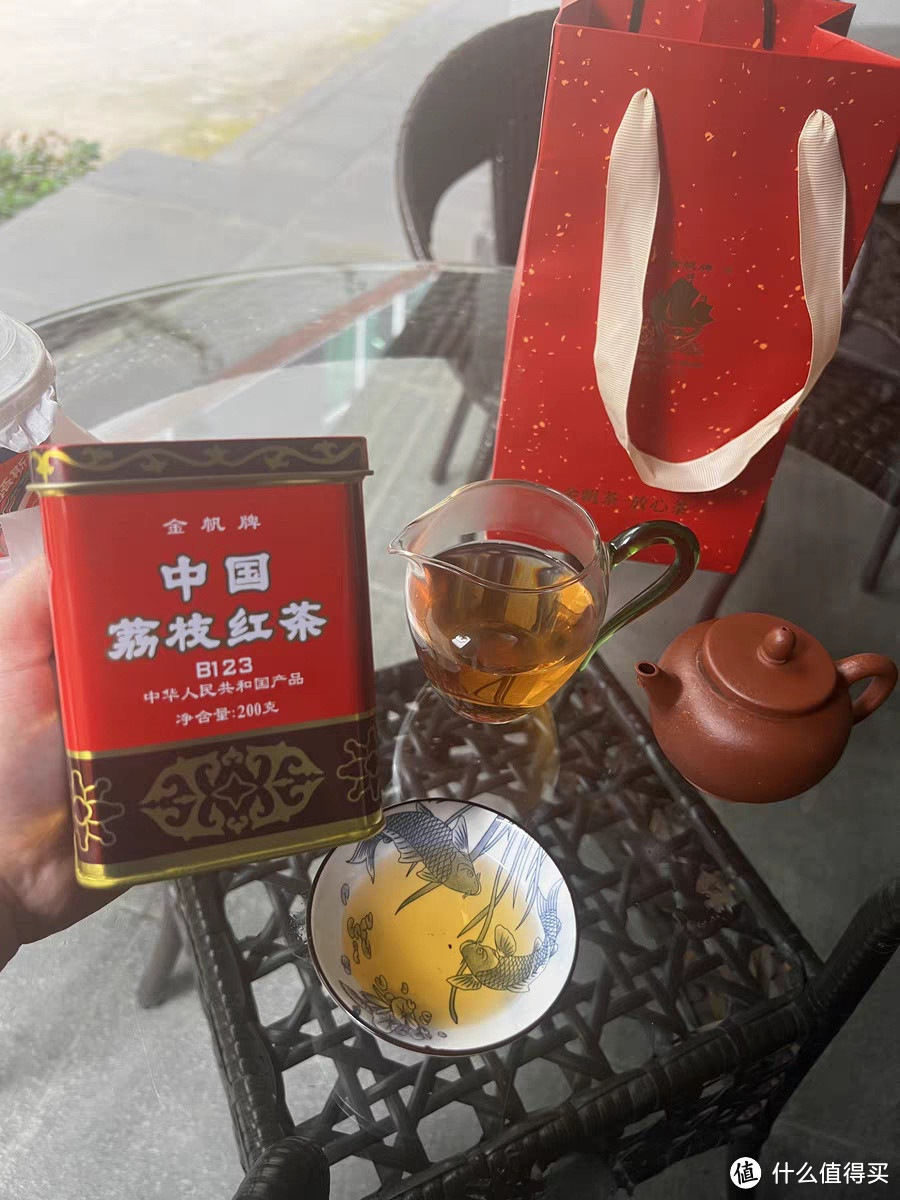 一杯荔枝茶一段惬意的时光