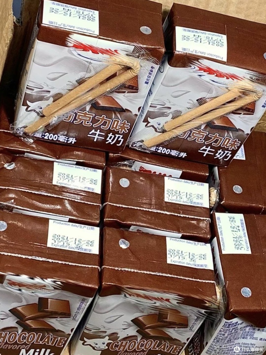 巧克力牛奶一款蕴含甜蜜与浓郁的饮品