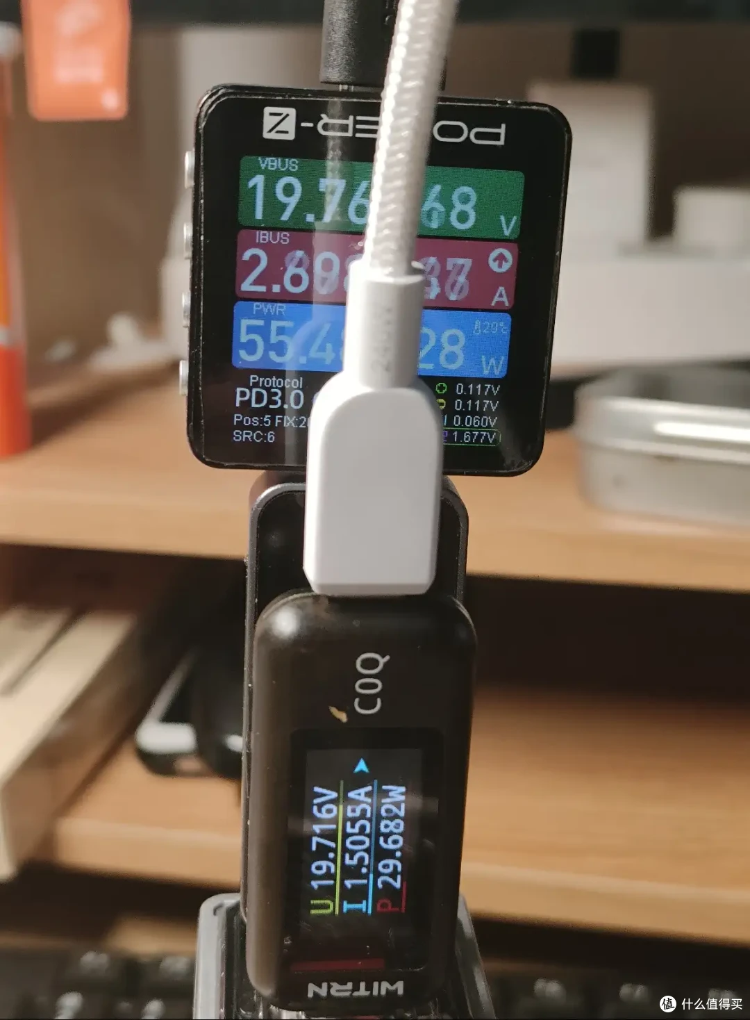 C2口接笔记本，C1口接手机最大功率示意图