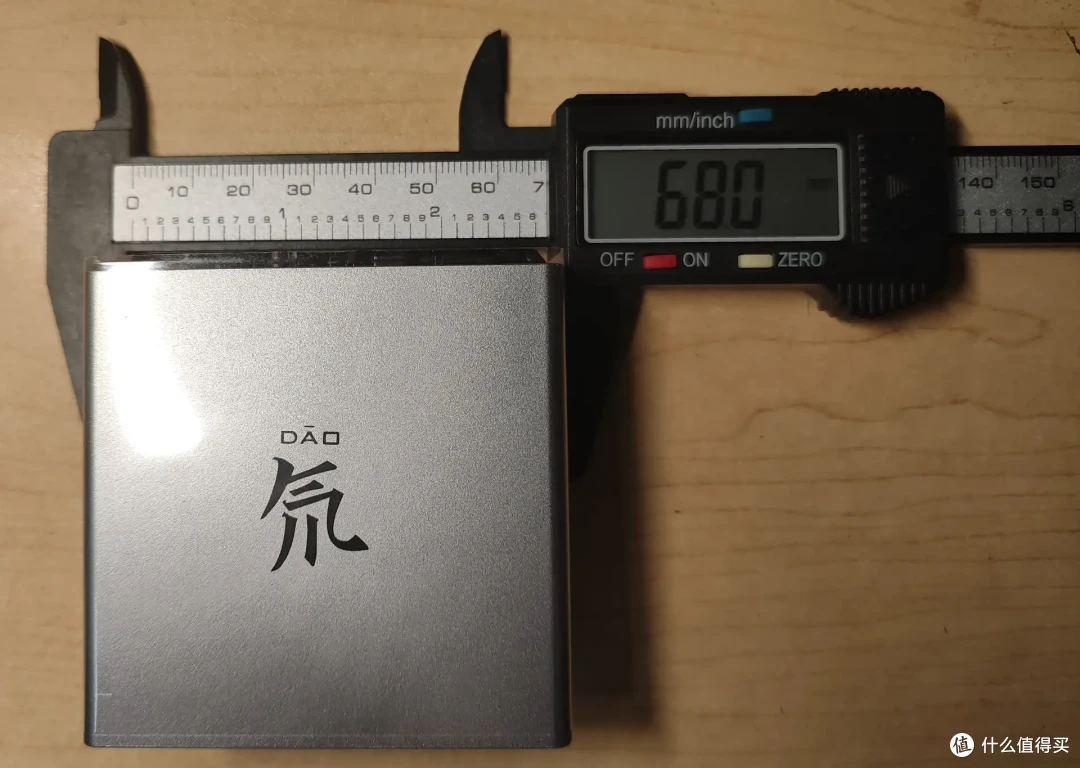 充电器三围