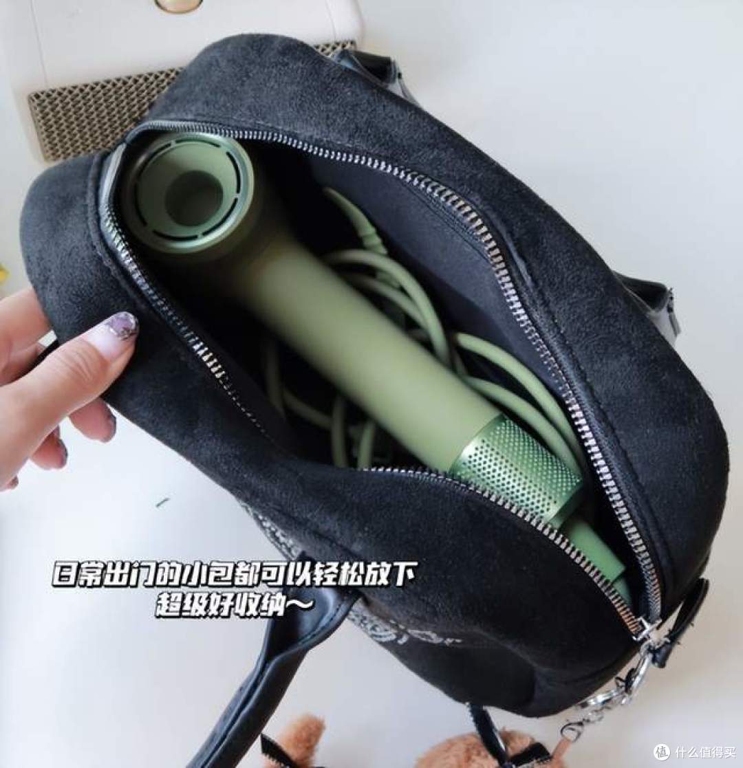 妈妈们,还在给女儿用传统吹风机吗?试试这款孩子会爱上吹头发