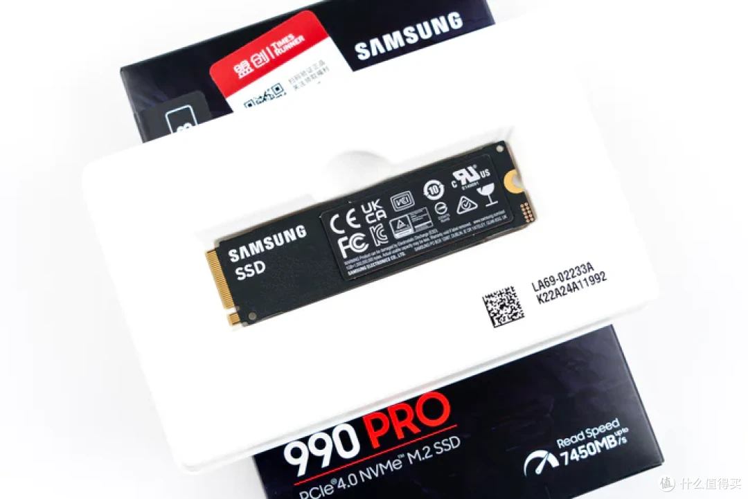 特立独行双龙限定—iGame Z790甲辰智龙+海韵甲辰青龙+索泰4080S月白+联力飒01装机分享