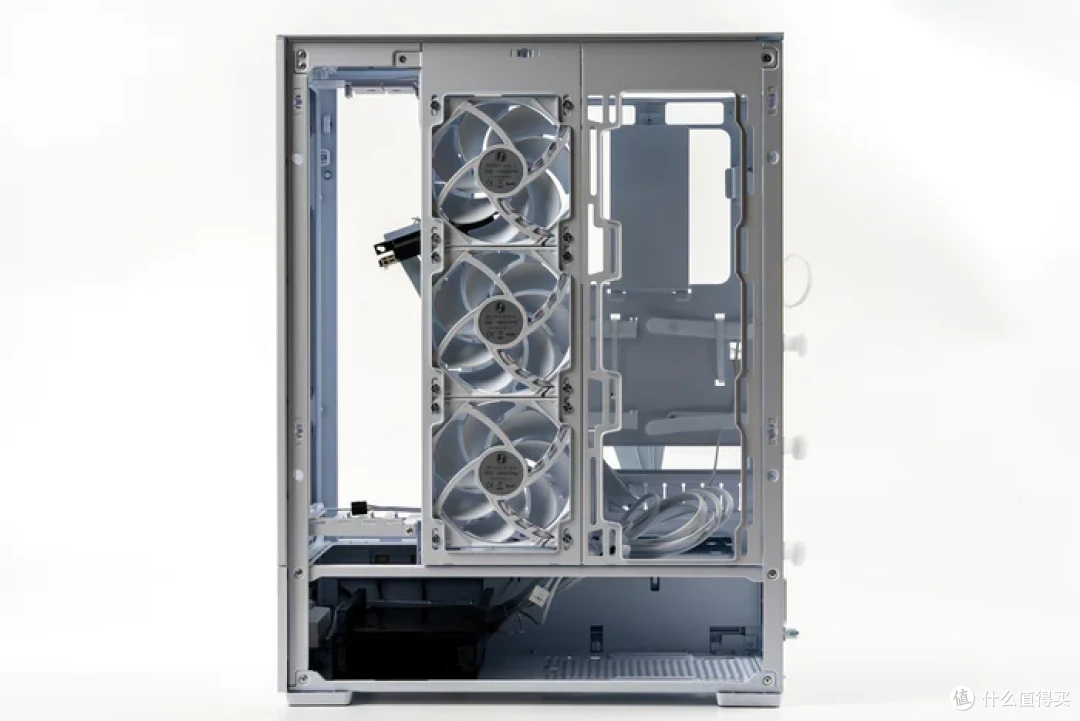 特立独行双龙限定—iGame Z790甲辰智龙+海韵甲辰青龙+索泰4080S月白+联力飒01装机分享