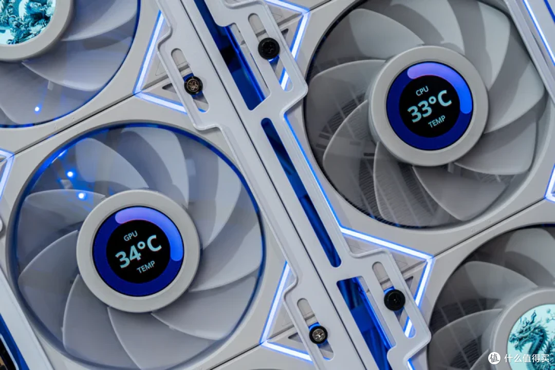 特立独行双龙限定—iGame Z790甲辰智龙+海韵甲辰青龙+索泰4080S月白+联力飒01装机分享