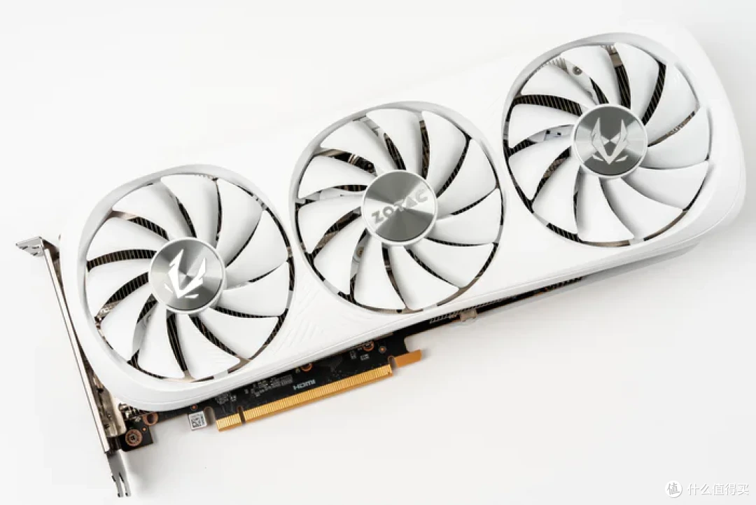 特立独行双龙限定—iGame Z790甲辰智龙+海韵甲辰青龙+索泰4080S月白+联力飒01装机分享