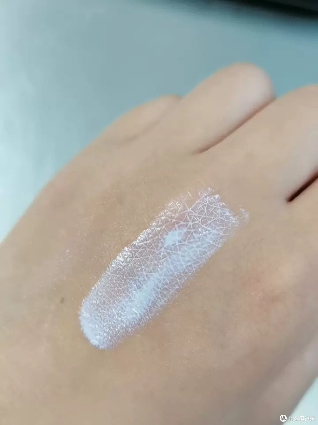 夏日必备!珀莱雅盾护防晒霜,SPF50+让你无惧阳光