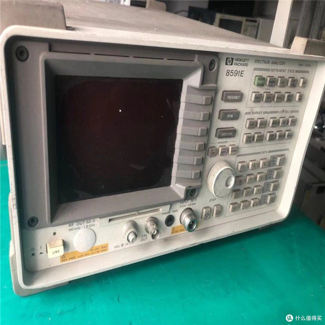 安捷伦8591E频谱分析仪 便携式 10kHz~1.8GHz