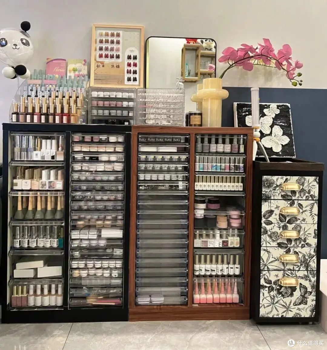 消费降级买到的好东西:一个神柜,堪称收纳的尽头