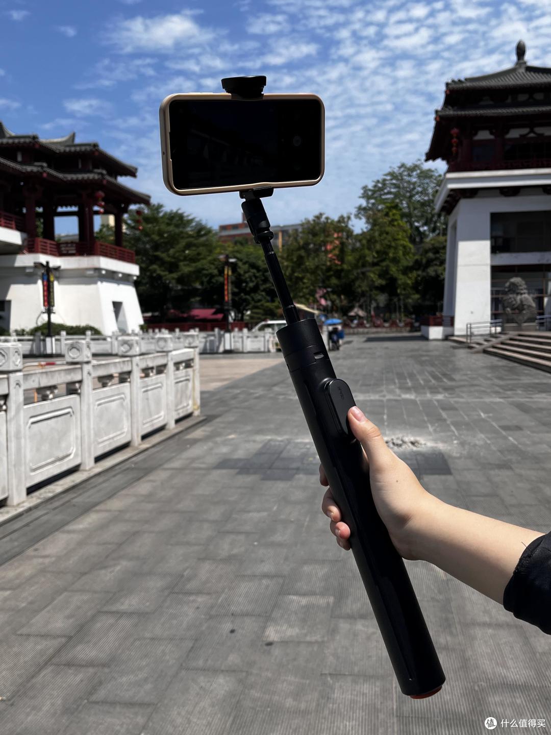 自拍杆的革新之作?SEAJIC施吉客落地自动弹开支架全方位测评