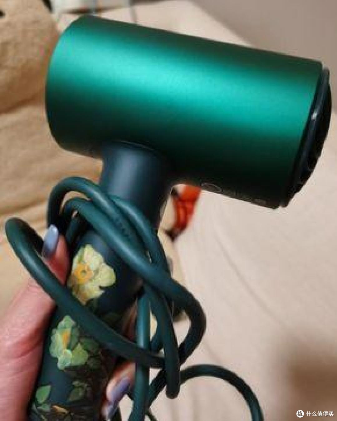 吹风机推荐，吹风机哪个牌子好？家用/宿舍/学生/百元/品牌选购攻略