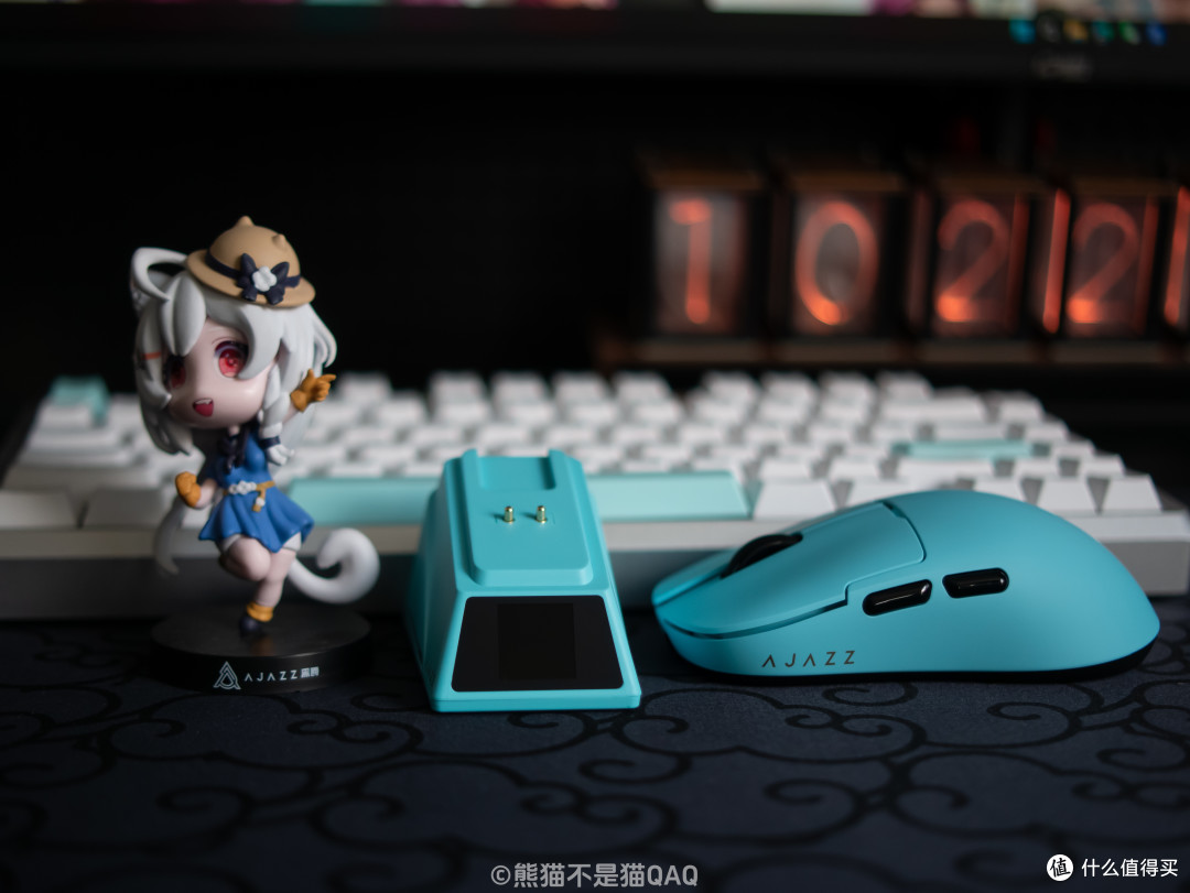全屏时代,黑爵AJ159 APEX——性能顶满的“桌搭”鼠标