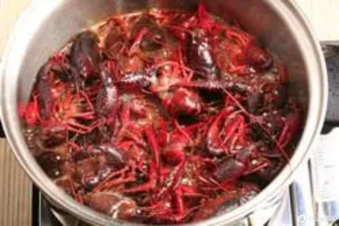 麻辣小龙虾怎么做?教你一招搞定!