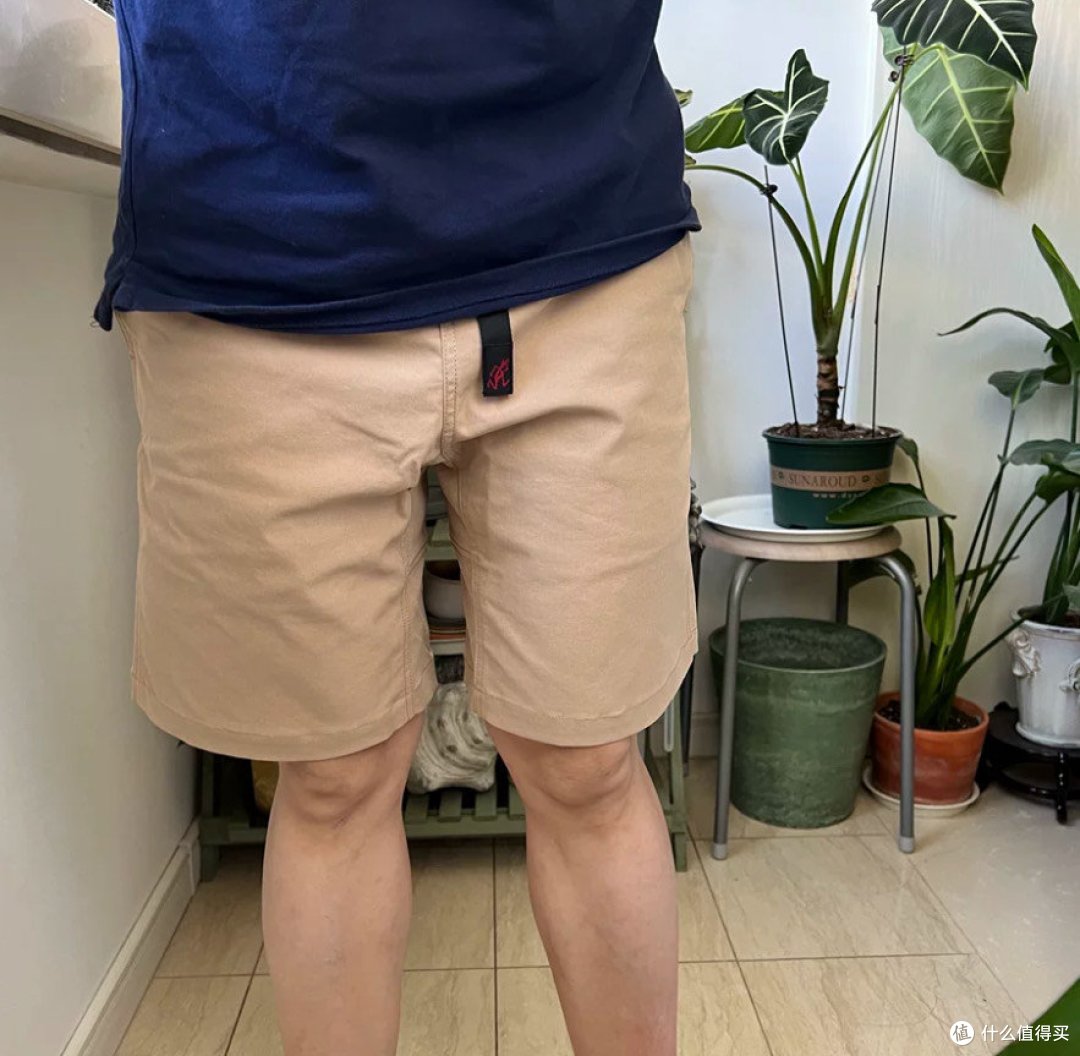 夏季短裤怎么选?棉麻,涤纶,还是多袋裤?