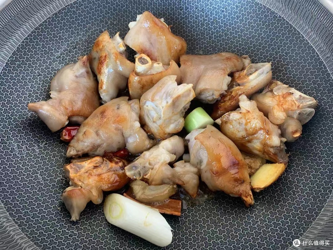 明星厨师推荐!黄豆猪蹄的独家秘方大公开!