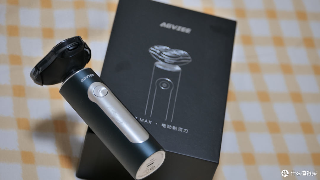 未野剃须刀:千元级发烧性能,父亲节好礼物,呵护肌肤剃须利器!