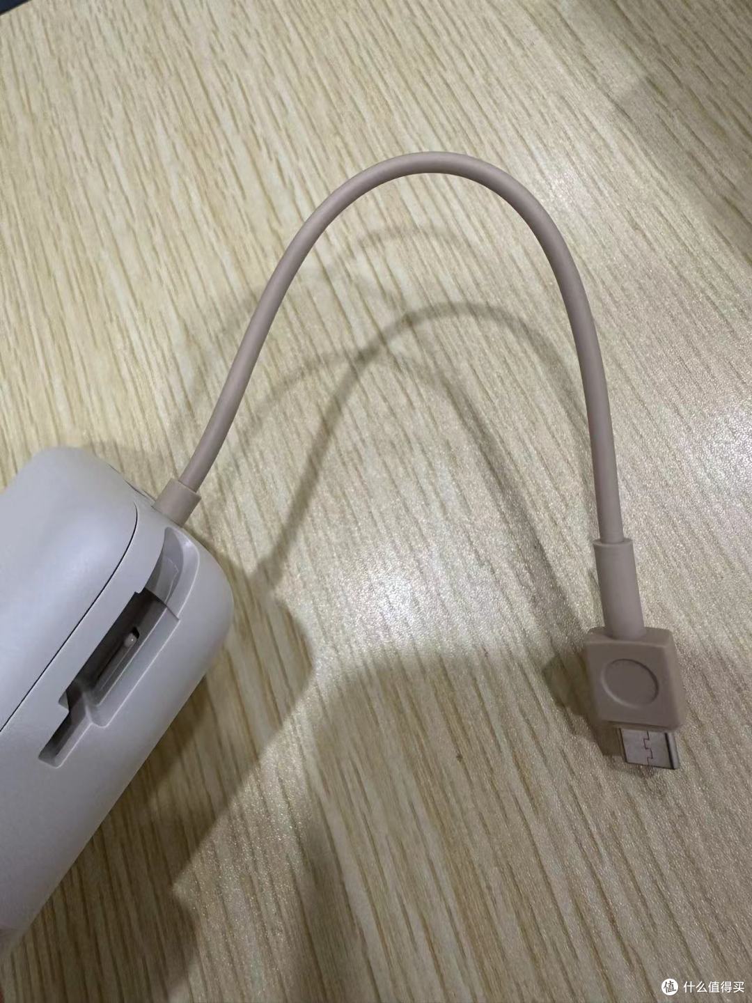 小米充电宝20000mAh,电量满满更安心!