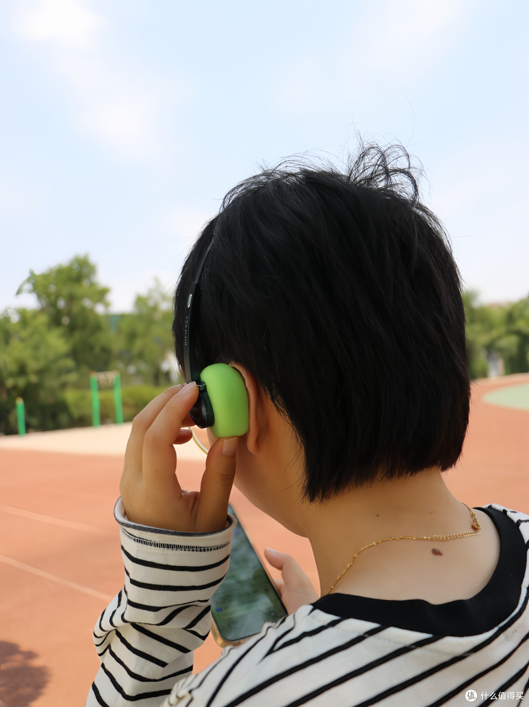 轻盈畅享,为音乐减负!魔浪HiFiFree耳罩式头戴无线耳机