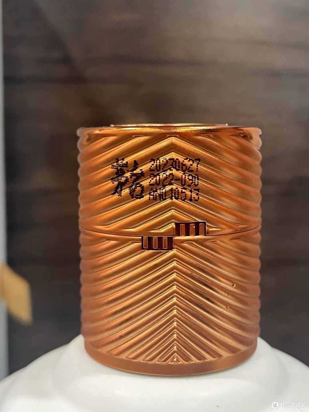 找到了两瓶大部分都不认识的茅台酒——水碧山青茅台酒