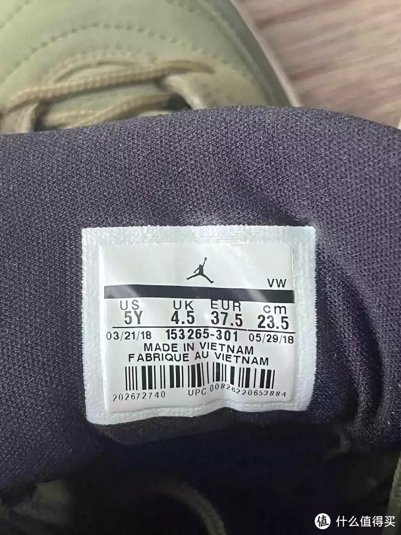 炒鸡好看的Air Jordan 12橄榄绿配色