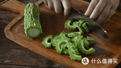 苦瓜控必看!苦瓜美食攻略,让你爱不释手!