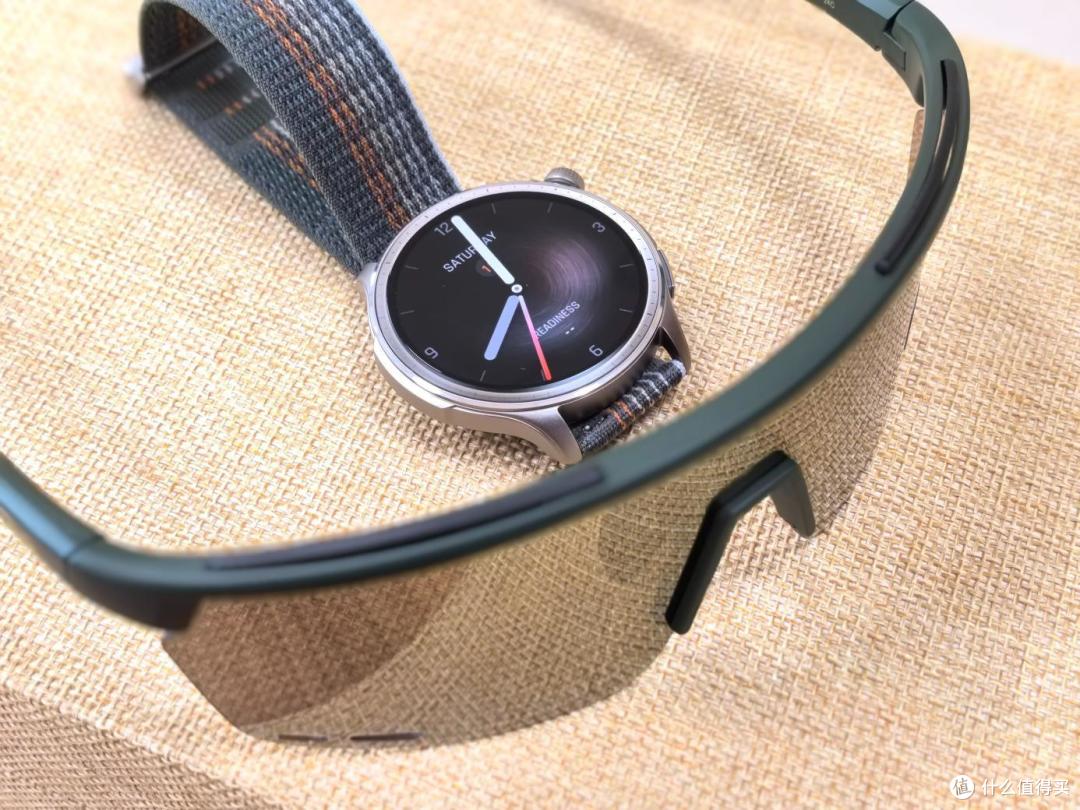 华米Amazfit balance手表,健康骑行好伴侣
