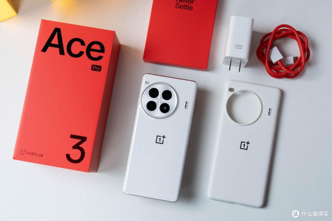 一加Ace 3 Pro全面评测:性能续航双升级,实力再证标杆