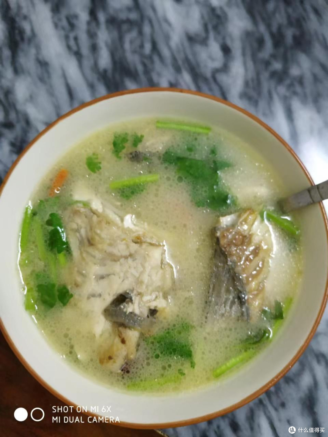 美味的鱼骨汤