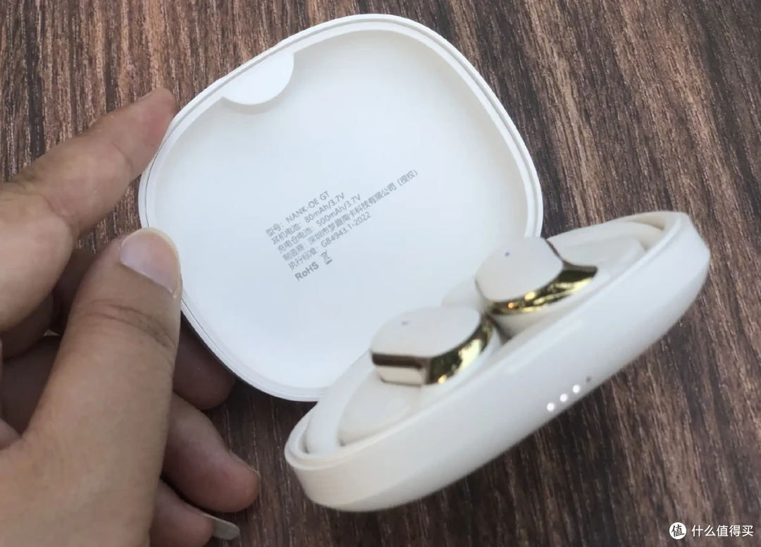 轻巧舒适，音质上佳，南卡OE GT深度体验：综合表现远超预期