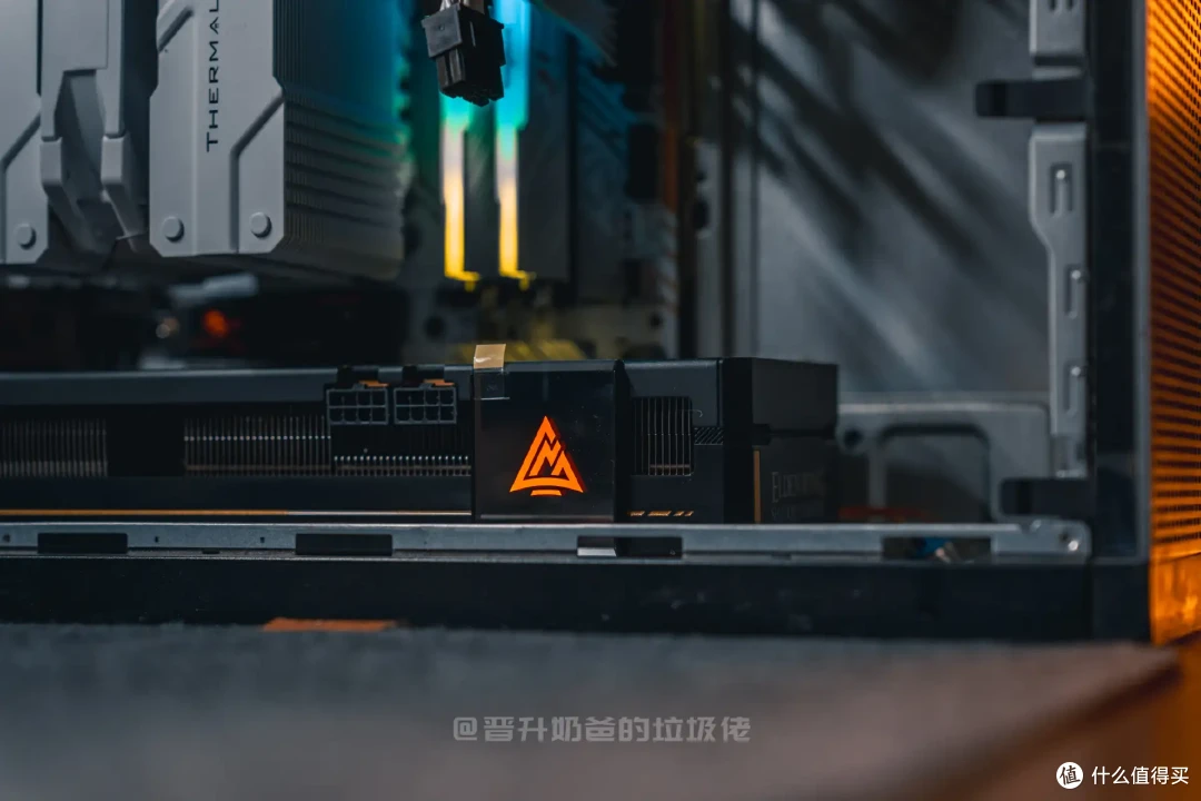 2000元档的2K甜品,蓝戟A770 x 《艾尔登法环·黄金树幽影》联名显卡