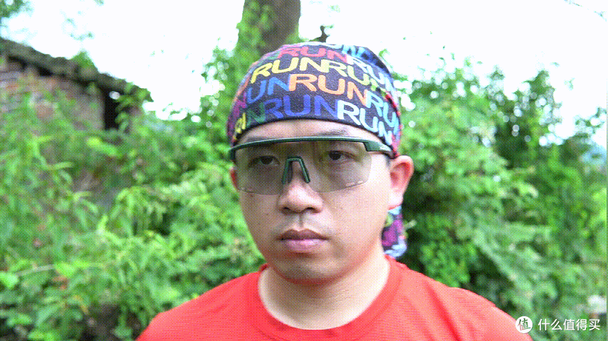 夏日炎炎，防晒、防眩光、有型全都要——迈极炫ROULEUR运动眼镜
