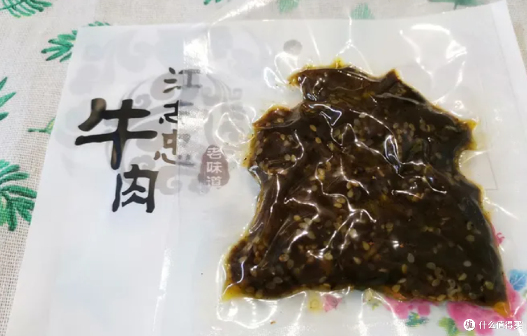 某平台高赞推荐的零食清单，我买了18款附口感