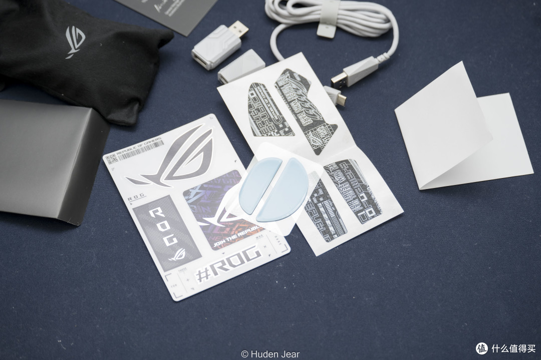 FPS梦之键鼠!华硕ROG 魔导士RX LP +月刃2ACE键鼠开箱_无线键盘_什么值得买
