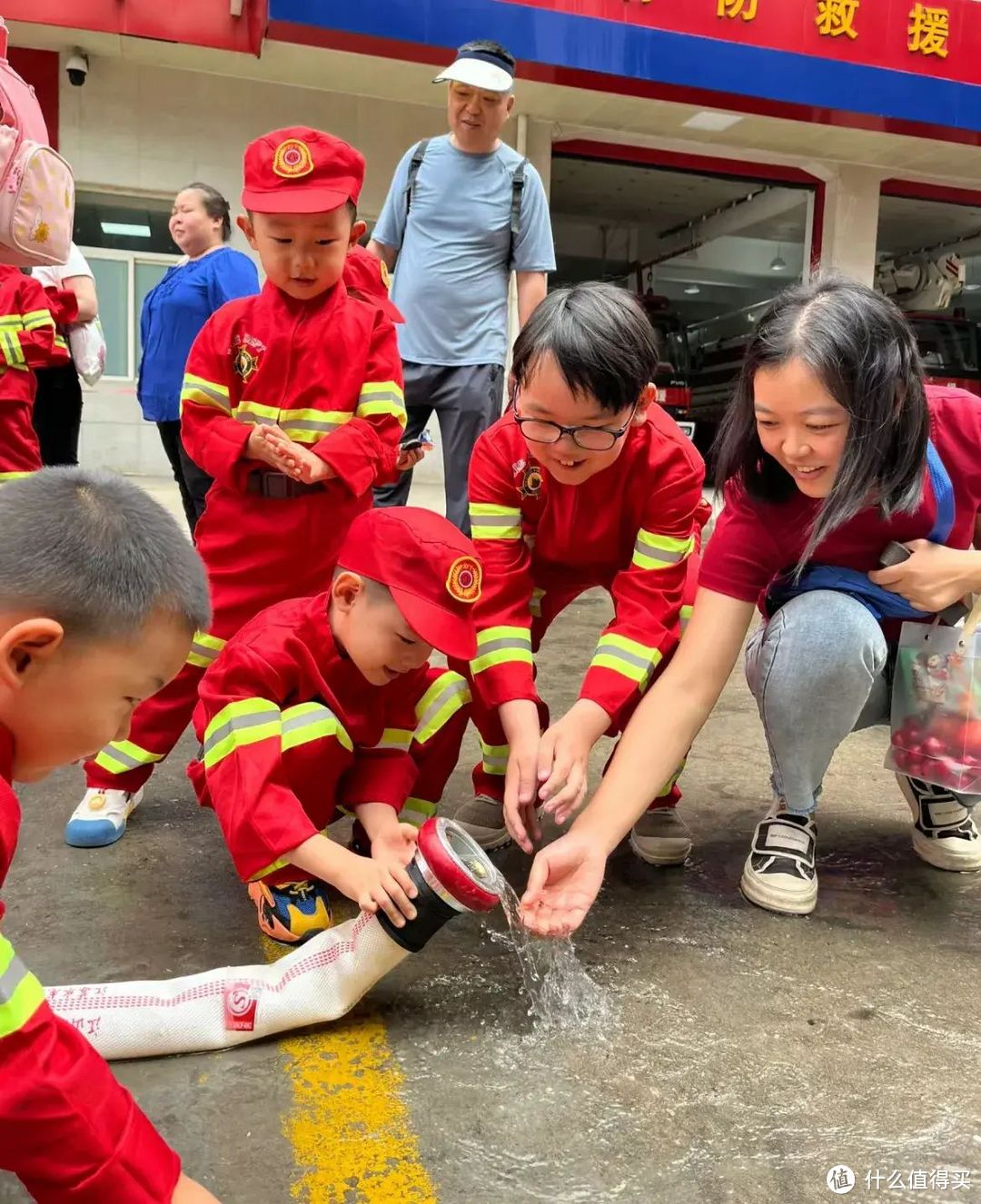 建议宝妈宝爸们：请停止带孩子去商场游乐场