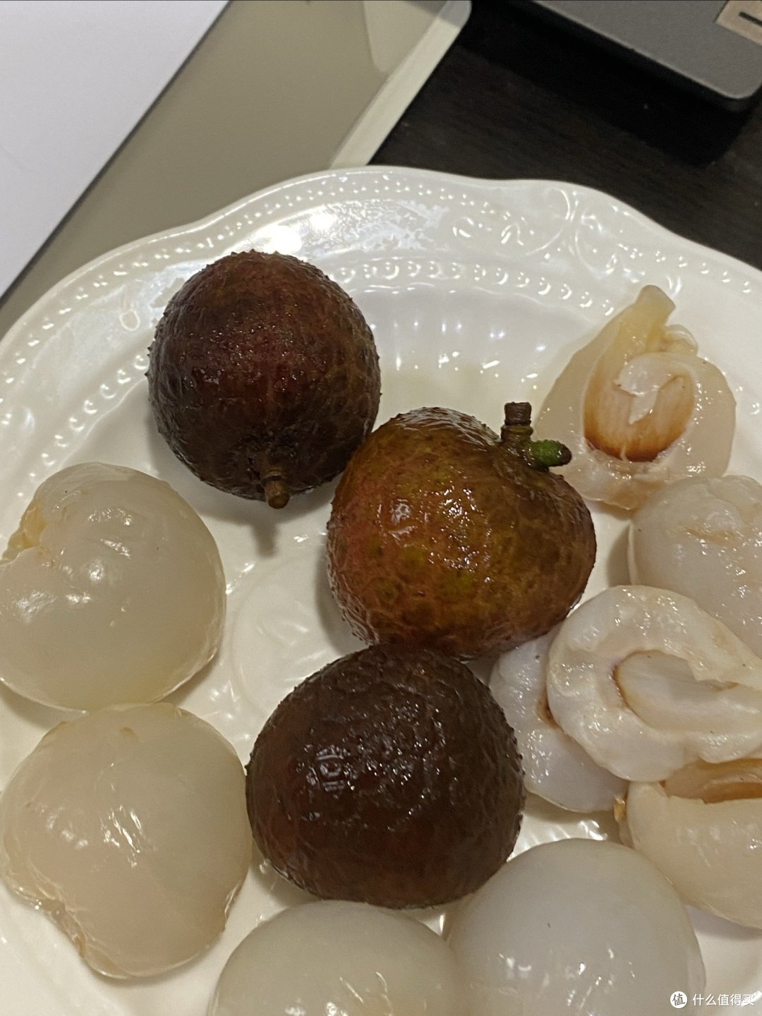 荔枝的纯粹之享:从新鲜现摘到煮水饮用的健康之旅