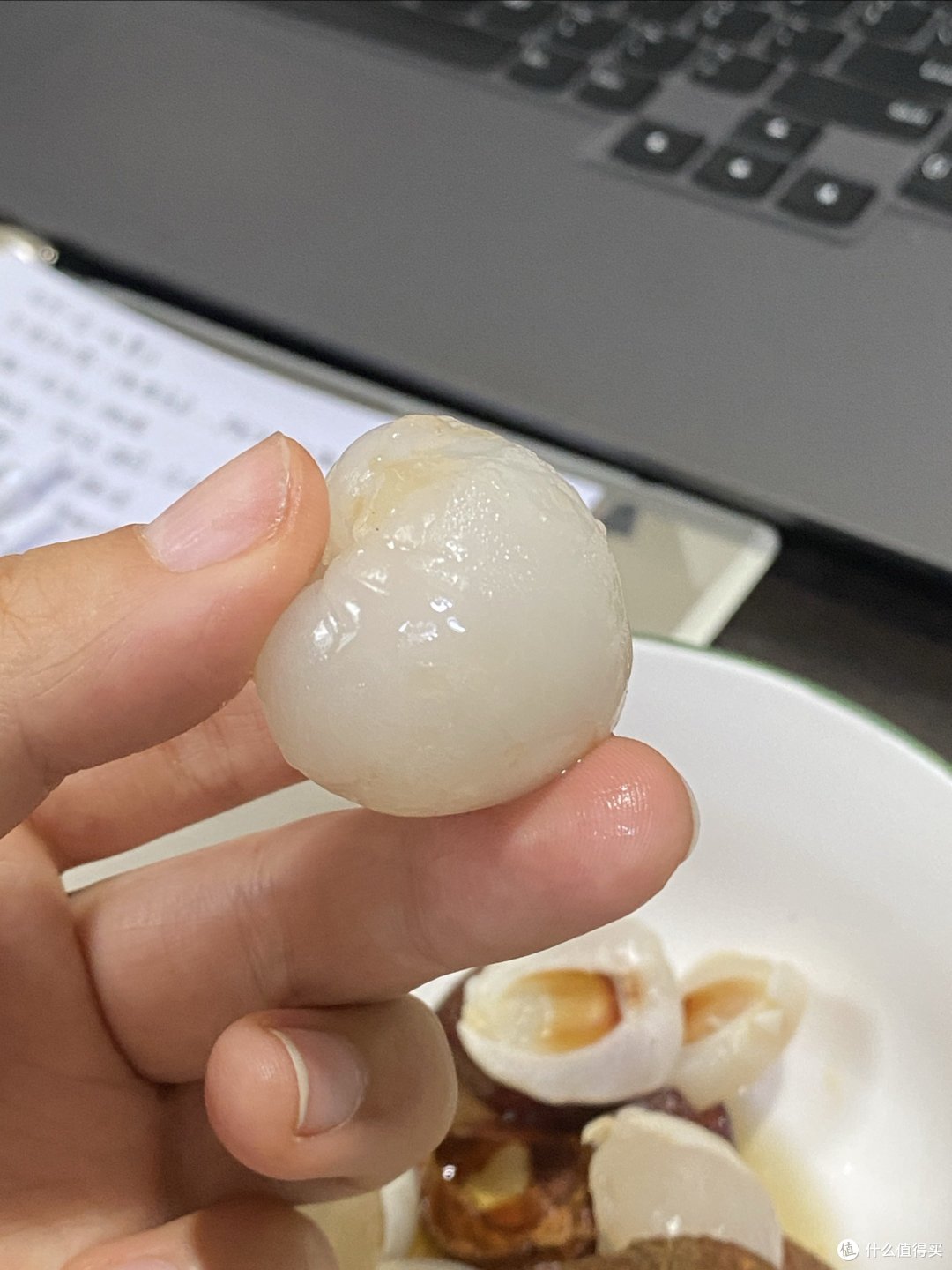 荔枝的纯粹之享:从新鲜现摘到煮水饮用的健康之旅