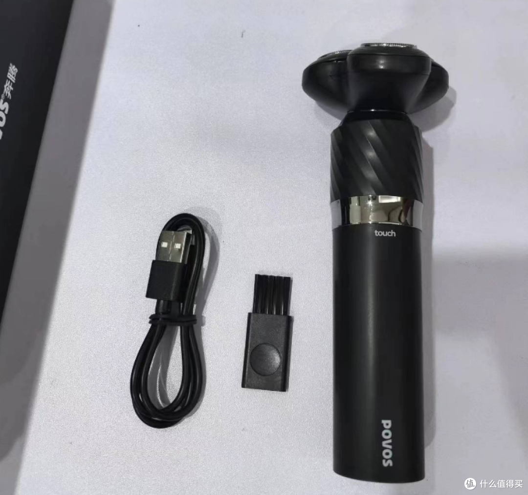 奔腾PQ9501智能感应剃须刀,你的精致之选