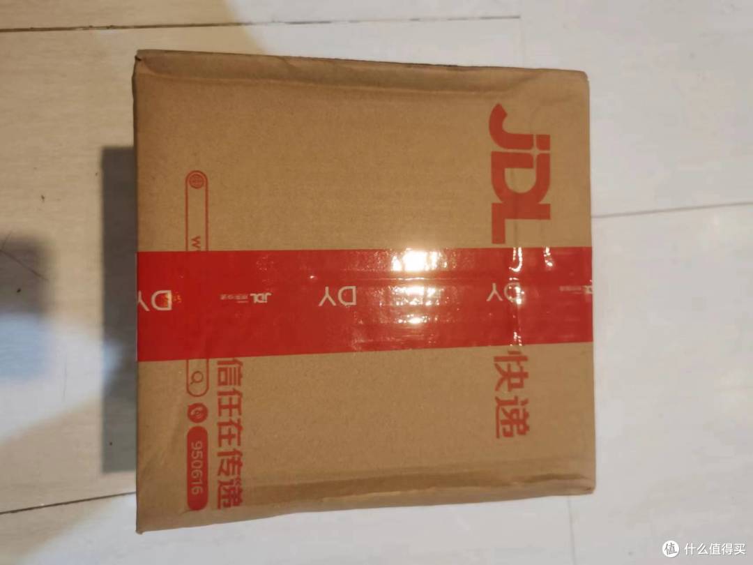 又命中一把剃须刀