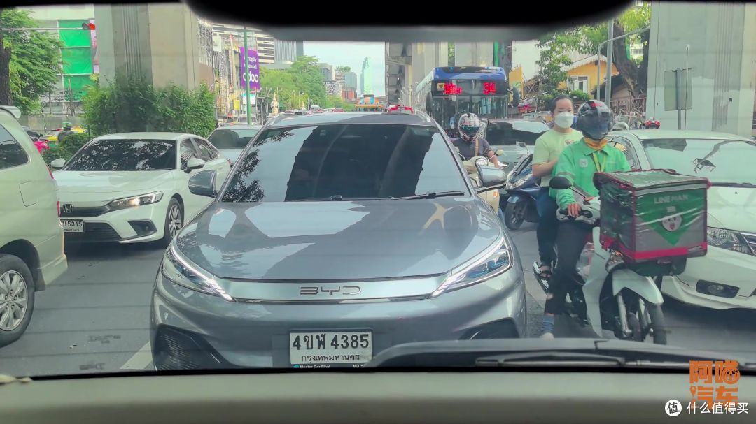 看看泰国街头的车,比亚迪泰国工厂竣工,真的意义非凡