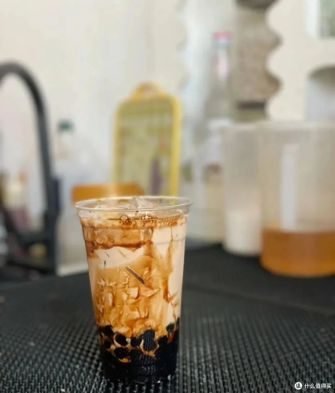 奶茶界的“文艺复兴”!现制珍珠奶茶疯狂走红?