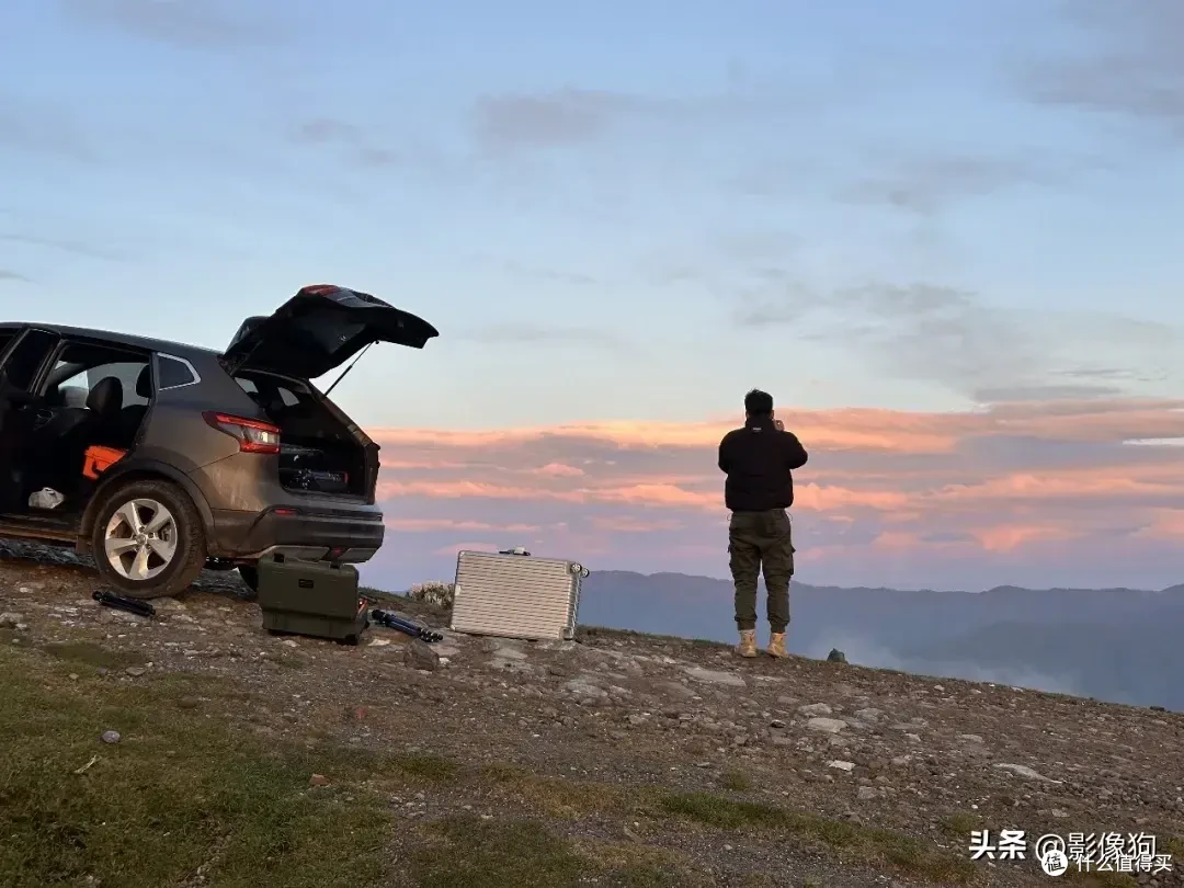 星空摄影大师揭秘:求登与王鹏的技术流“追星”之旅