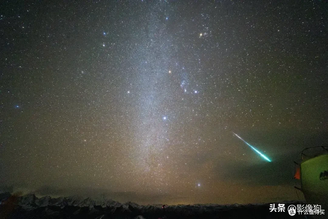 星空摄影大师揭秘:求登与王鹏的技术流“追星”之旅