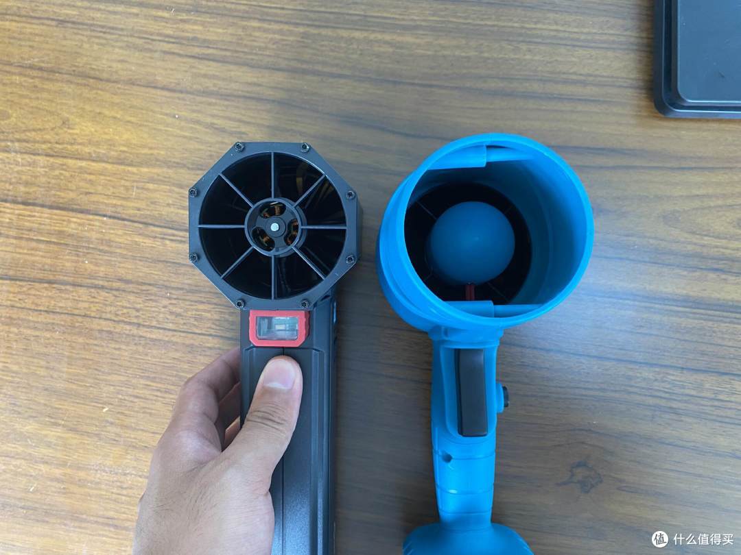 何为无刷涵道电机？菠萝君无刷暴风锤PK有刷涡轮风扇，谁值得买？
