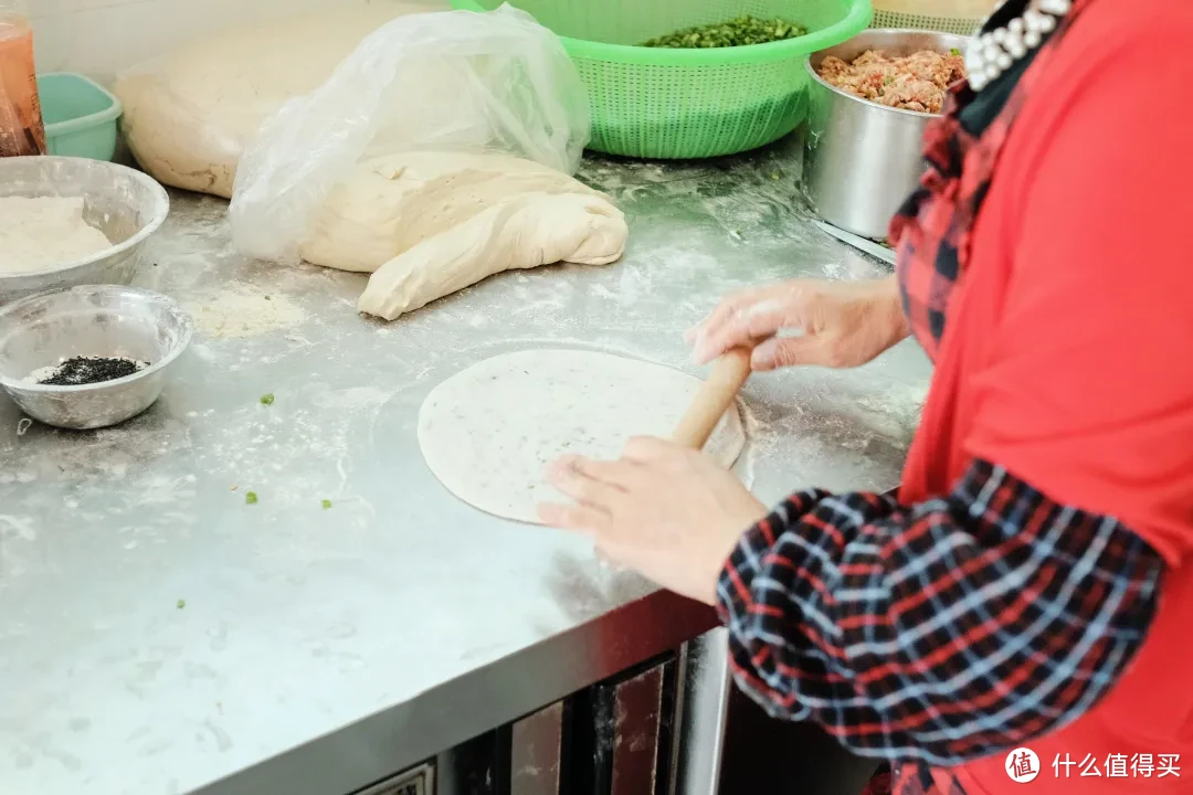 没人告诉我淳安菜才是米饭杀手啊，来千岛湖两天吃了三条街